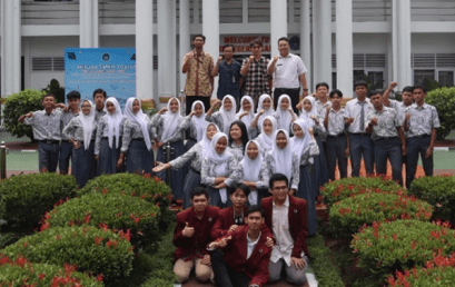 Pelatihan Laravel di SMKN 1 Garut